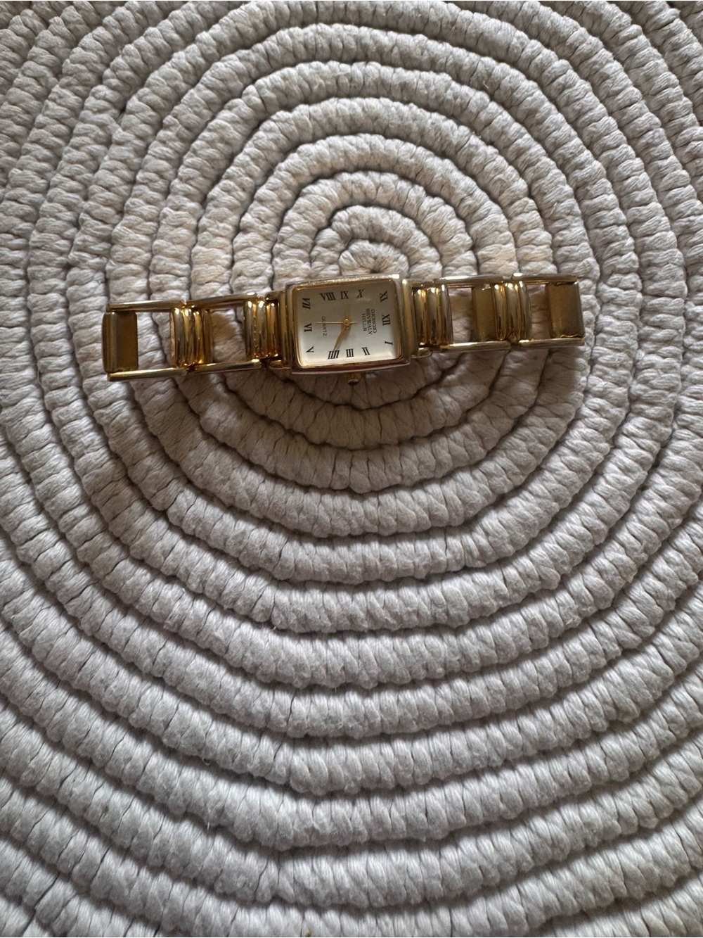 Gold-Tone Women's Bracelet Watch - Classic Giorgio beverly hills